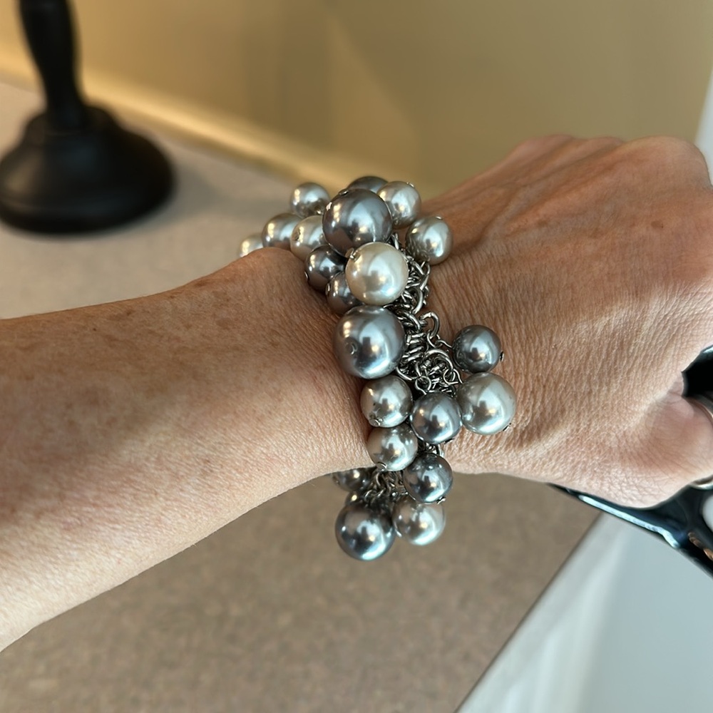 Necklace w/ matching BRACELET